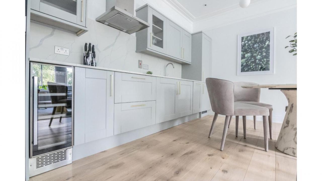 דירות לונדון Royal Kensington In Cromwell Road מראה חיצוני תמונה